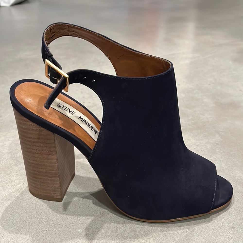 Worn twice Steve Madden heels